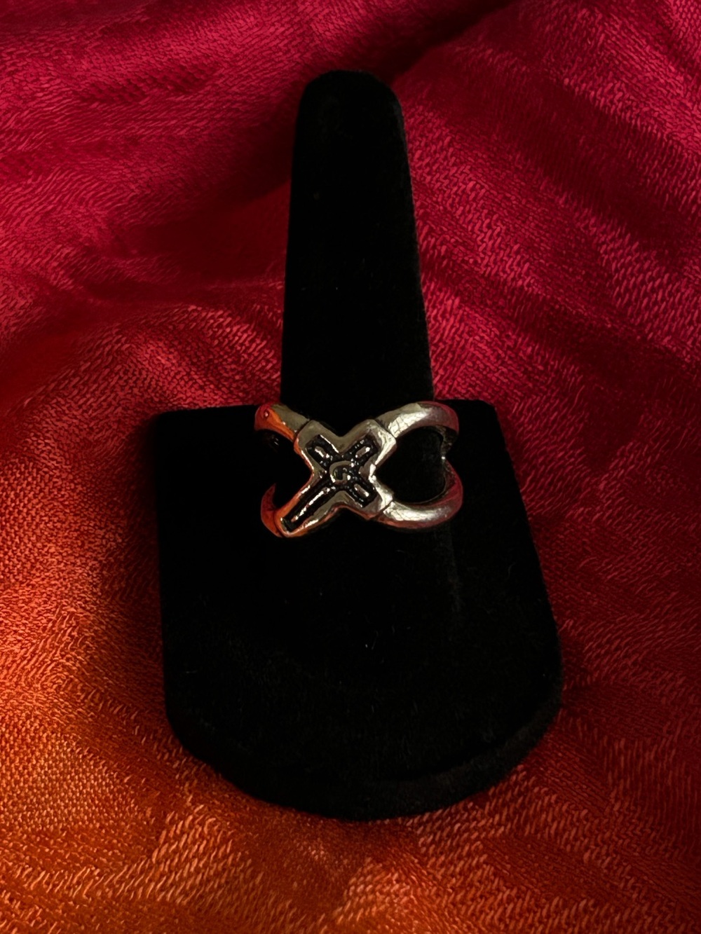Grace & Heart True Cross Ring - R-1731-SS